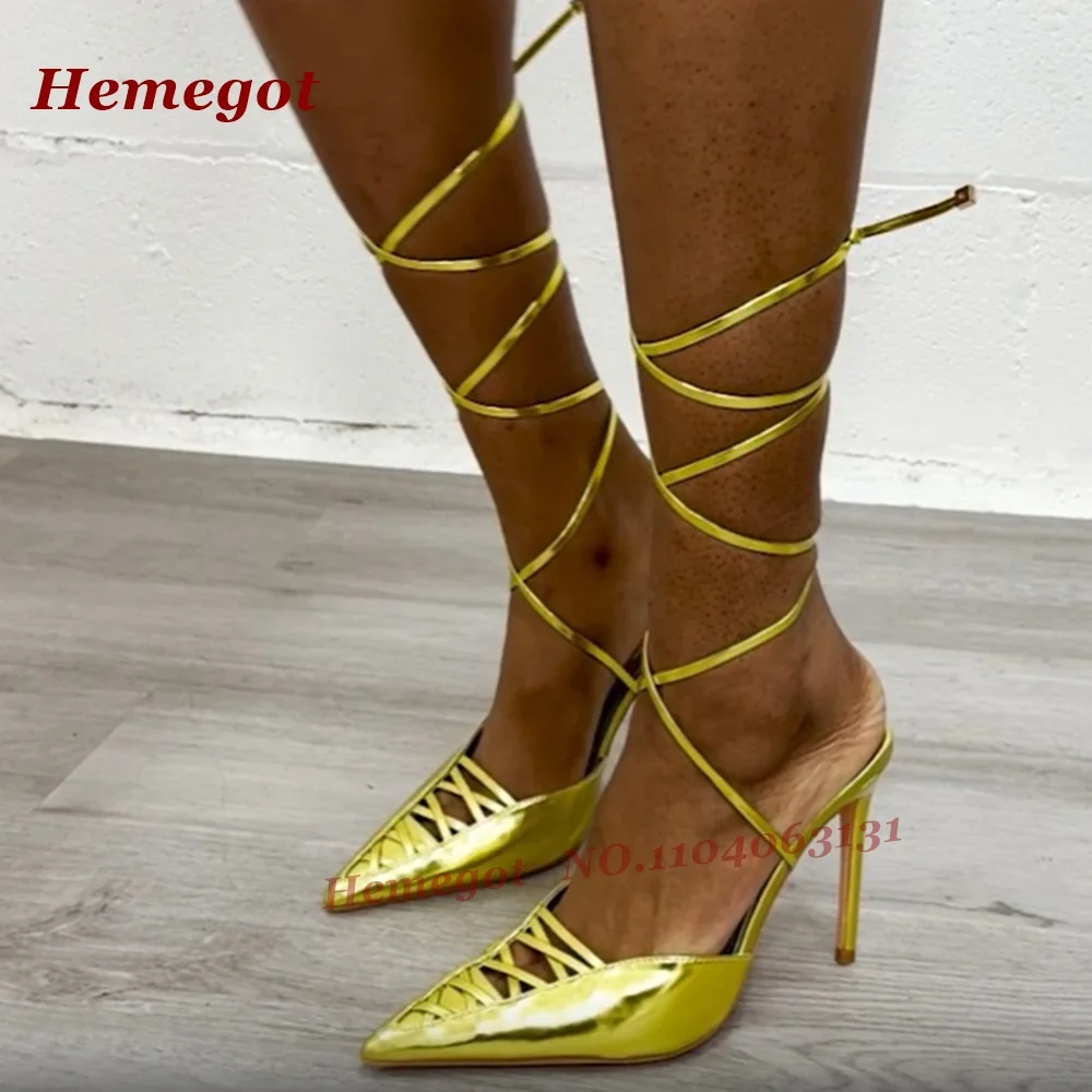 Patent Leather Cut Out Sandals - đánh giá và giá Crossfit Outfit